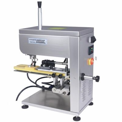 Mesin Seamer Mesin Seaming Otomatis Dengan Tegangan Listrik 110V220V Cocok untuk Operasi Kemasan Berkelanjutan