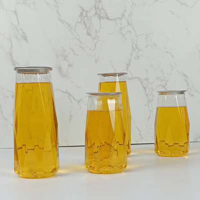 Bentuk Berlian 380ml Botol Plastik PET Dengan Penutup Tarik Mudah Jus Dingin